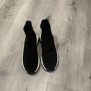 Steve Madden Women’s Trainers